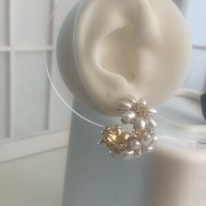 Elegant White and Gold Pearl Flower Hoops Southern Living NWt